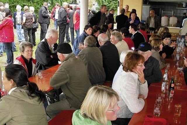 Platzkonzert in Holzen