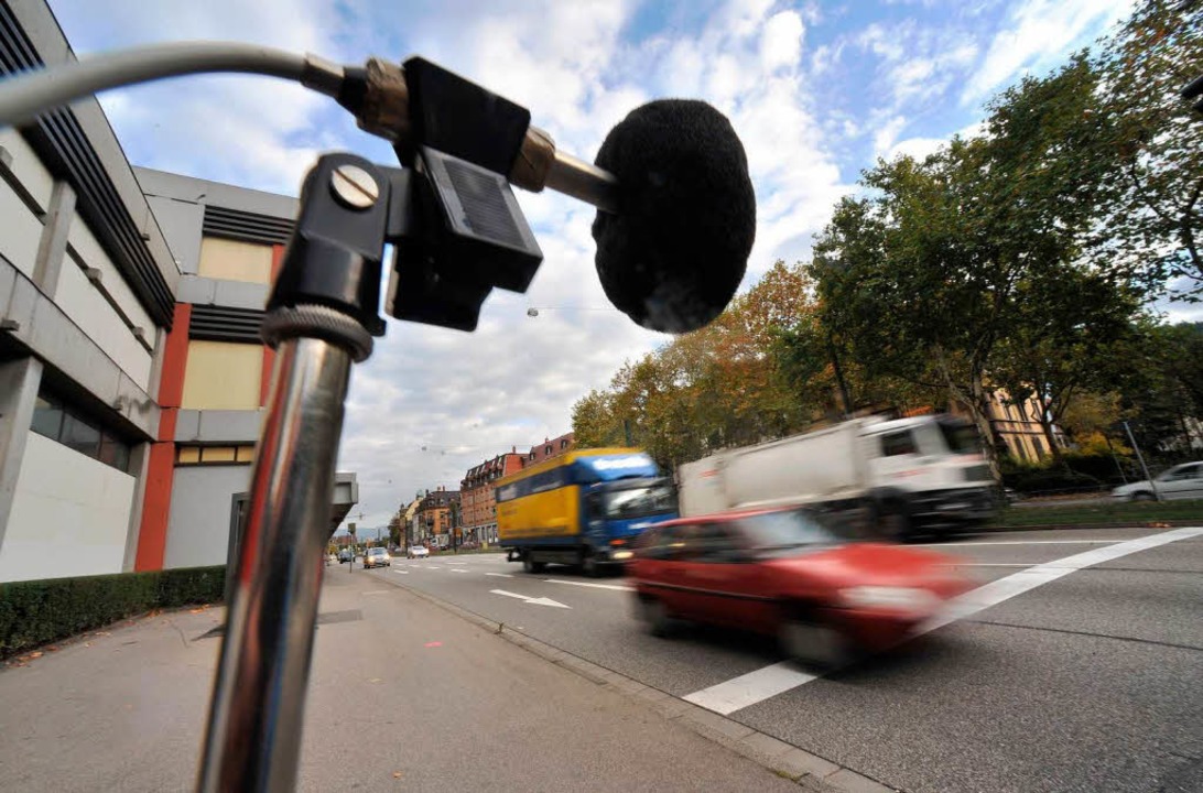 Die Schwarzwaldstrae ist fr 75 Dezibel gut.  | Foto: Michael Bamberger