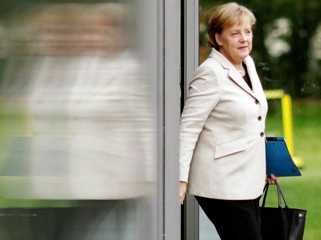 Angela Merkel   lehnt die Einschrnkung von Arbeitnehmerrechten ab.  | Foto: dpa