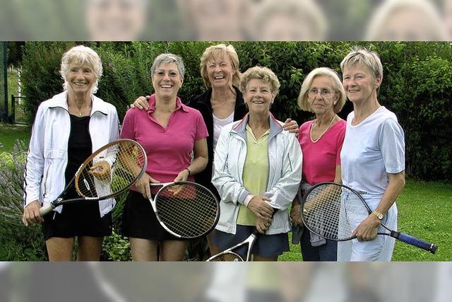 Toller Erfolg: Damen 60 steigen in die Badenliga auf