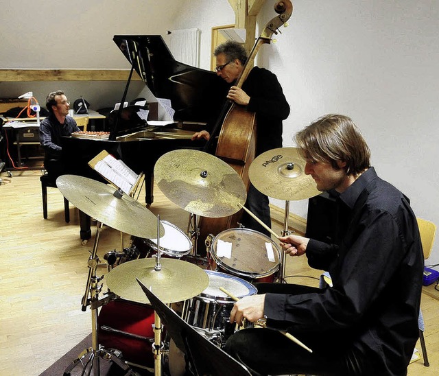 Drummer Joe Hertenstein mit seinem Trio zurck in Lahr   | Foto: W. Knstle