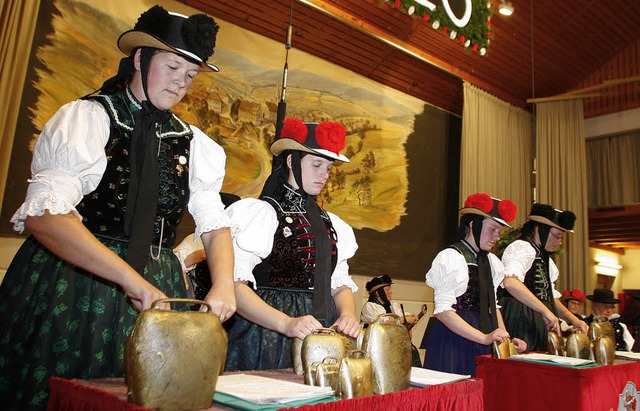 Wo der Rosenhut daheim ist, lassen Frauen Glocken musikalisch klingen.   | Foto: heidi fssel