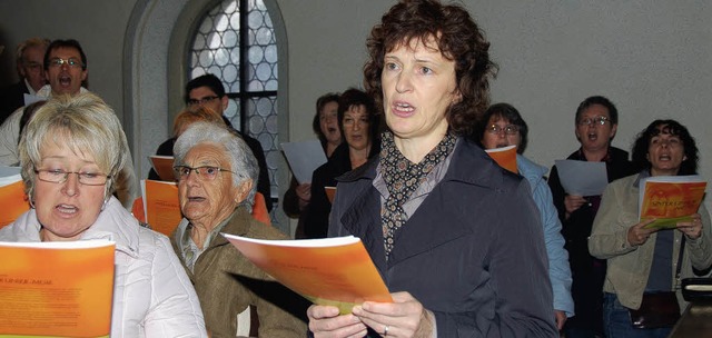 Der Kirchenchor Mauchen sang zum Patrozinium  die Vaterunser-Messe.   | Foto: Jutta Binner Schwarz