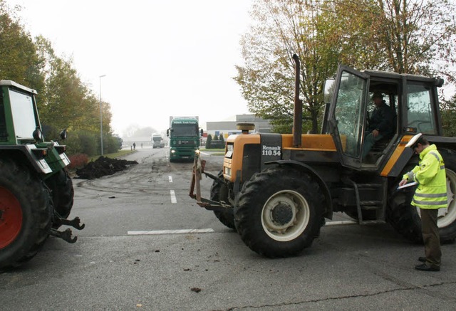 So wie hier in Altenstadt blockierten .... Auch in Mahlberg gab es eine Aktion.  | Foto: dpa