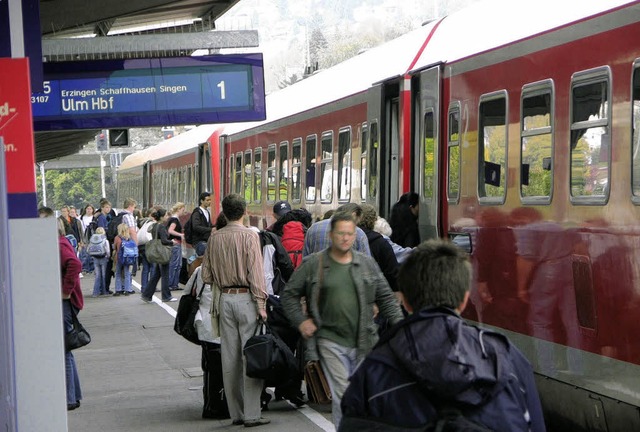 Der ffentliche Personennahverkehr ist  am Hochrhein zunehmend gefragt.    | Foto: Huber