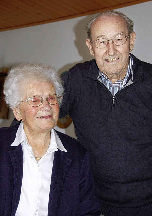 Erna Knie ist 95 Jahre und feiert mit ...ert  Gnadenhochzeit nach 70 Ehejahren.  | Foto: Umiger