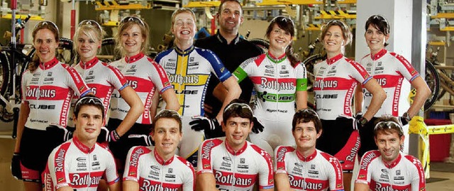 Mit diesen  Sportlern geht Teamchef Pa...Wieltschnig (vordere Reihe von links)   | Foto: Kstenbrck