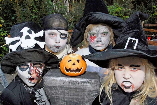 Viele Kinder verkleiden sich an Halloween &#8211;  je gruseliger, desto besser.  | Foto: dpa