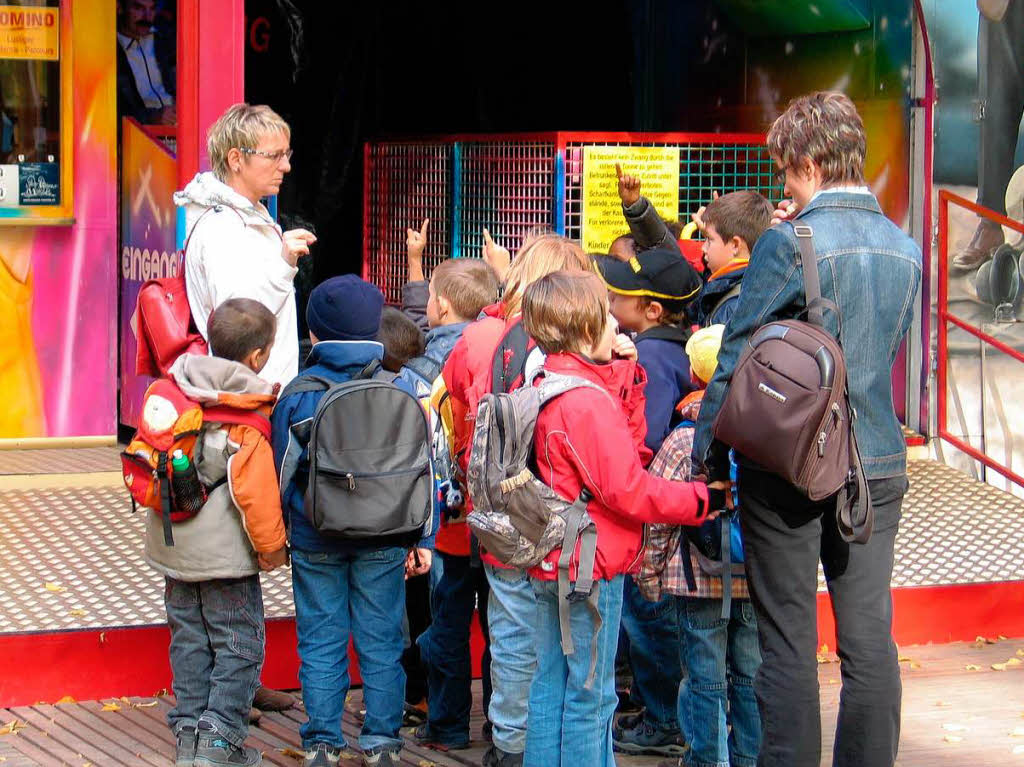 So, wer will jetzt alles mit dem Clown fahren?