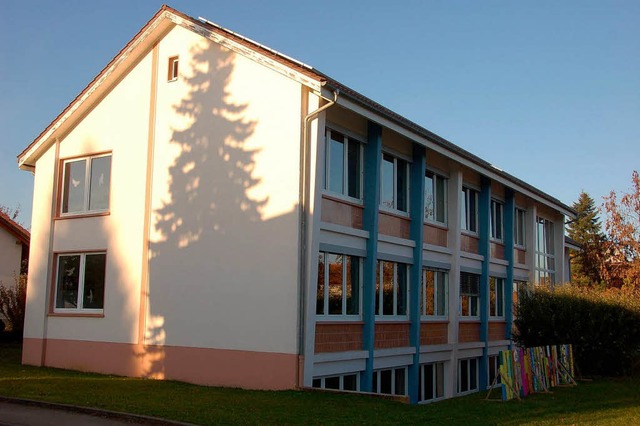 Die Grundschule in Ewattingen soll im kommenden Jahr saniert werden.  | Foto: Martin Wunderle
