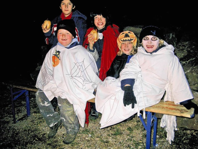 Auch Kinder   und Jugendliche hatten i...er Halloween-Nacht in  Wolterdingen.    | Foto: Reichart