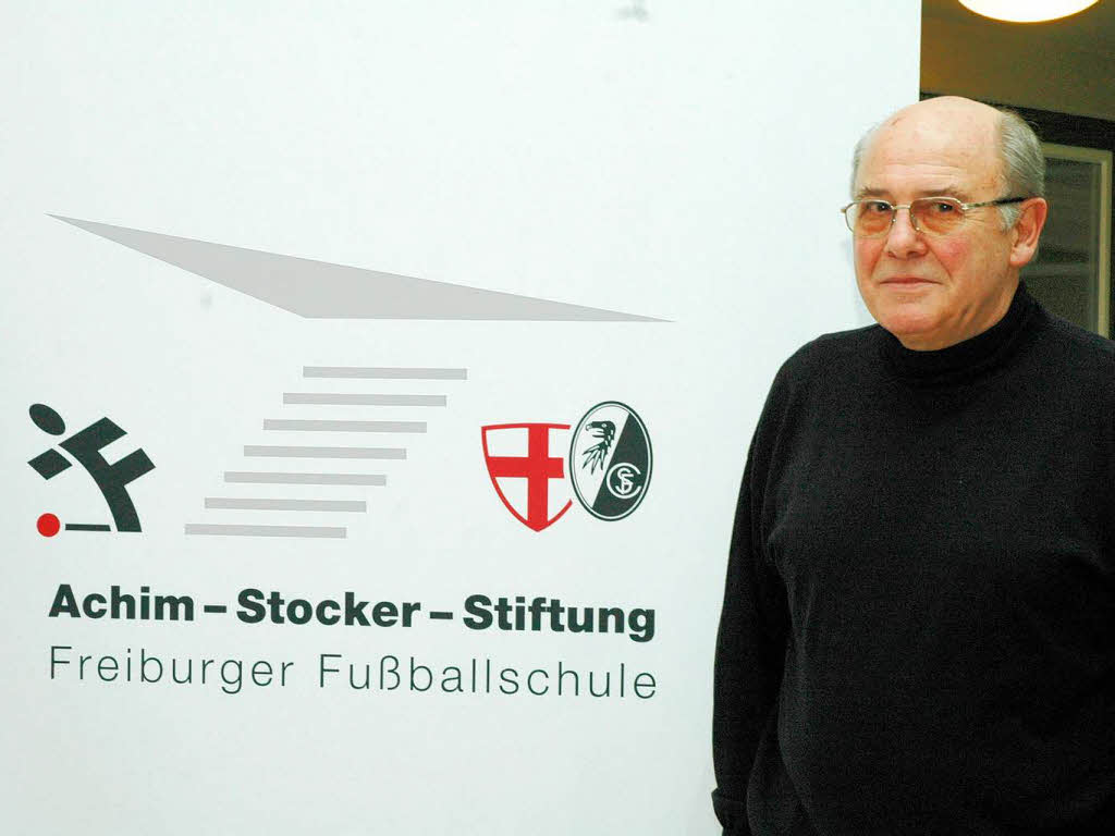 2005: Im Januar rufen Stadt und Verein die Achim-Stocker-Stiftung Freiburger Fuballschule ins Leben.