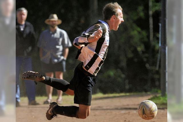 Ideenloser Ballbesitz beim SV Saig