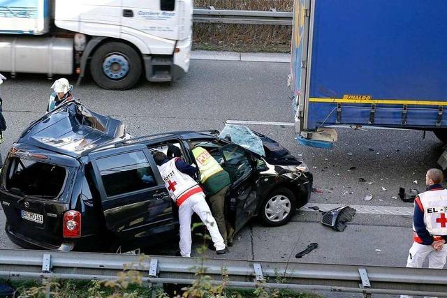 Tödlicher Unfall auf der A5 bei Offenburg