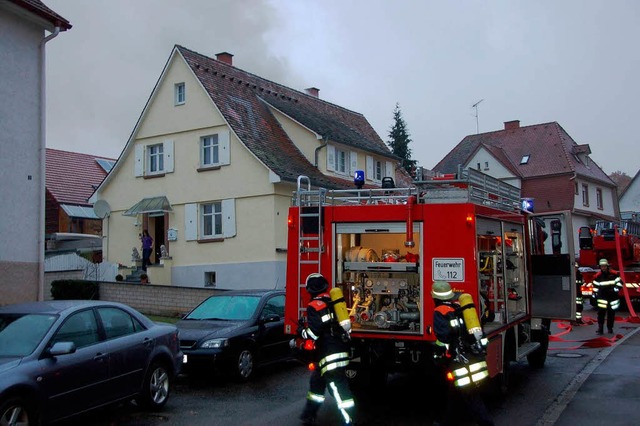 Beim Brand in einem Wohnhaus in der Ro...tarb am Montagvormittag ein Bewohner.   | Foto: Gerhard Walser