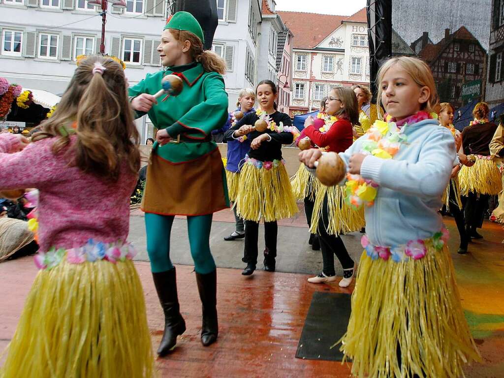 Die Tanzschule Kmitta fhrte das Stck „Peter Pan“ auf.