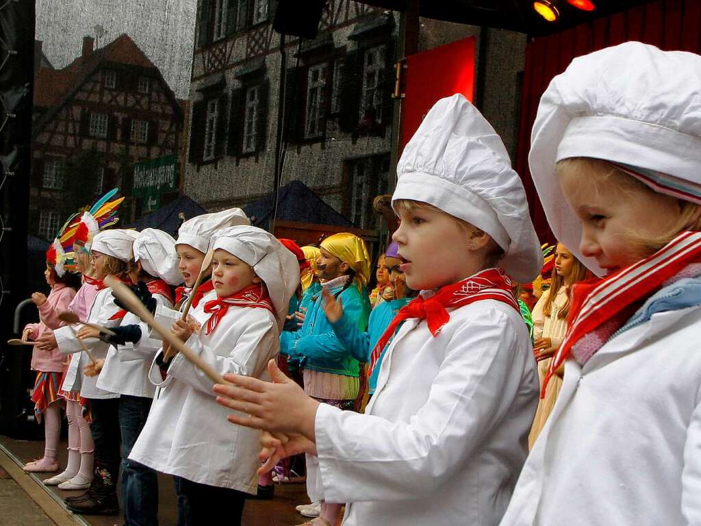 Die Tanzschule Kmitta fhrte das Stck „Peter Pan“ auf.