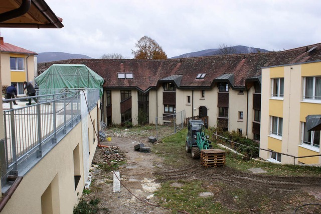 Der Bautrakt des Pflegeheims Kirchzart...osten in Hhe von 1,9 Millionen Euro.   | Foto: Karlheinz Scherfling