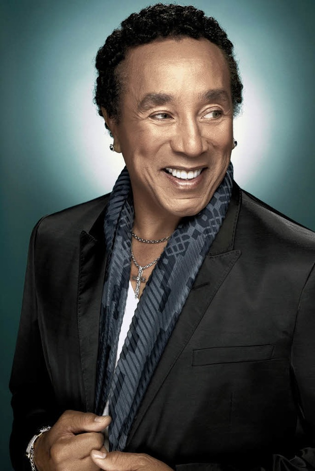 Eleganz in Person: Smokey Robinson   | Foto: pro