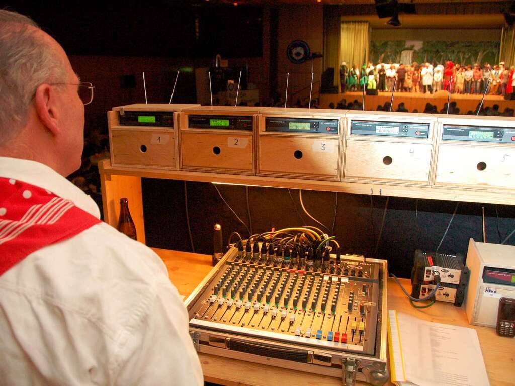 Impressionen vom Unterhaltungsprogramm der Pflumeschlucker am 11.11 in der Bonndorfer Stadthalle.