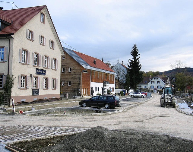 Fortschritte machen die Erschlieungsa...frtte&#8220; in der Nebenauer Strae.  | Foto: Markus Maier