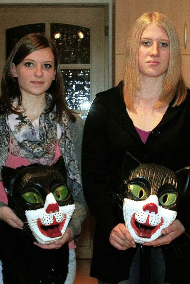 Anja Schmidt (links) und Lara Albicker...enzunft Stiegele Chatzen in hlingen.   | Foto: bbr