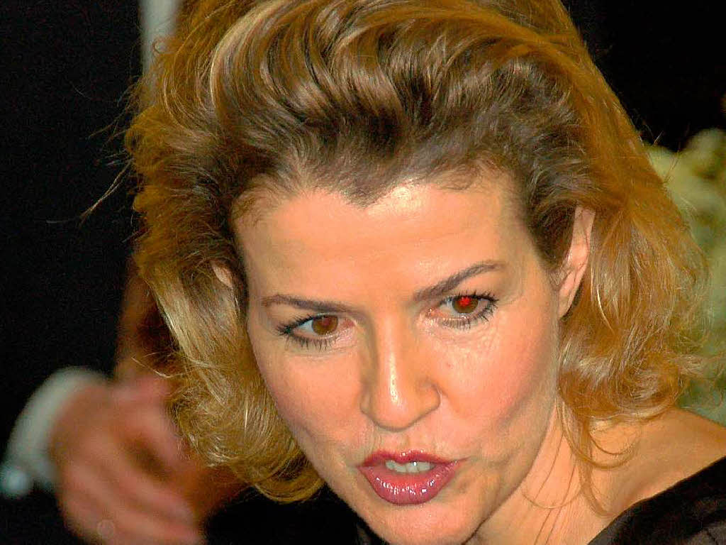 Kunstpfarrer Paul Gräb erhält das Bundesverdienstkreuz Erster Klasse mit Spezialgast Anne-Sophie Mutter Kunstpfarrer Paul Gräb erhält das Bundesverdienstkreuz Erster Klasse mit Spezialgast Anne-Sophie Mutter