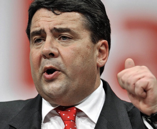 Zeigte sich kmpferisch: Sigmar Gabriel in Dresden   | Foto: DPA