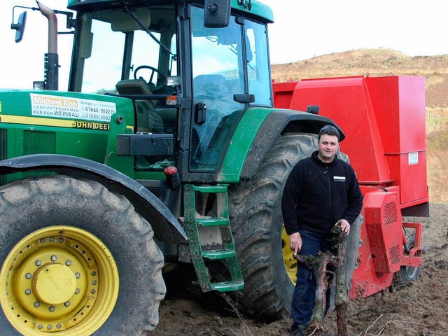 Michael Kiss aus Ihringen erhielt fr ...te Rebstcke den Landwirtschaftspreis.  | Foto: Christine Aniol