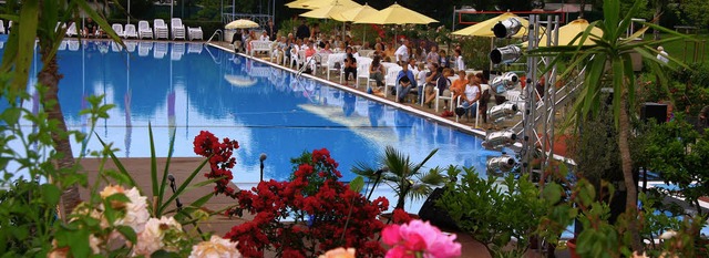 Das mediterane Flair und die tollen Fe...Er will  diese Tradition weiterfhren.  | Foto: ARCHIVFOTO: SANDRA DECOUX-KONE