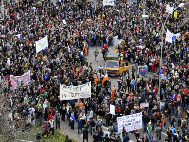 Der Protest der Studenten in Freiburg wird von vielen untersttzt.  | Foto: dpa