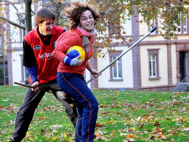 Quidditch an der Uni Freiburg.  | Foto: Ingo Schneider