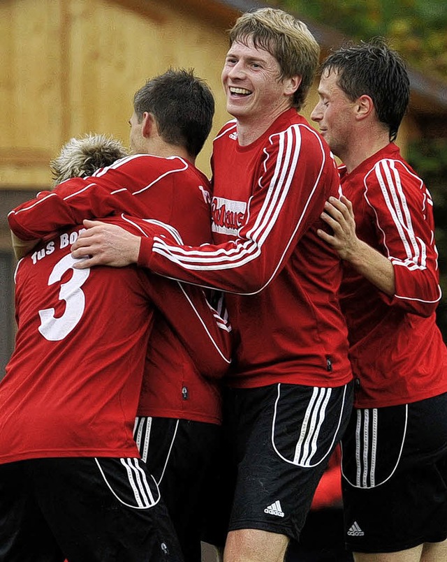 Trotz des 1:2 beim Hegauer FV gibt es ...st bei Saisonhalbzeit Tabellenzweiter.  | Foto: Patrick Seeger