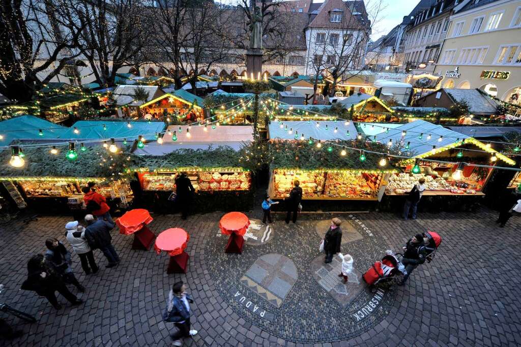 Weihnachtsmarkt 2009 in Freiburg.