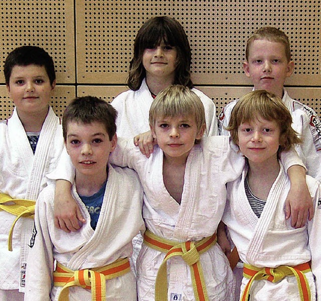 Die sechs Judokas   | Foto: Privat