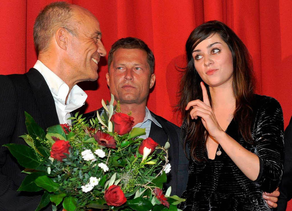 Die Schauspieler Heiner Lauterbach (l-r), Til Schweiger und Nora Tschirner bei der Premiere.