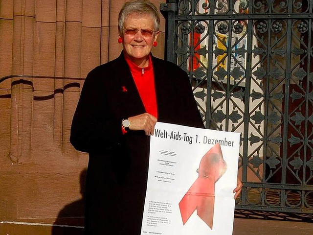 Rene Moucheboeuf organisiert den kum...dienst in Schopfheim am Welt-Aids-Tag.  | Foto: Edgar Steinfelder