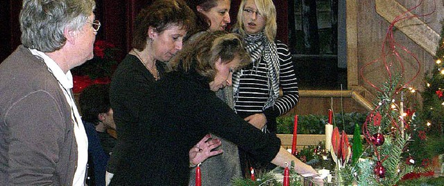 Der Weihnachtsbasar des Rotkreuz-Ortsvereins   | Foto: Roland Gutjahr