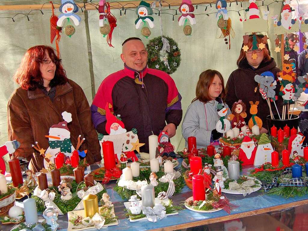 Eindrücke vom Weihnachtsmarkt in Grenzach-Wyhlen Eindrücke vom Weihnachtsmarkt in Grenzach-Wyhlen