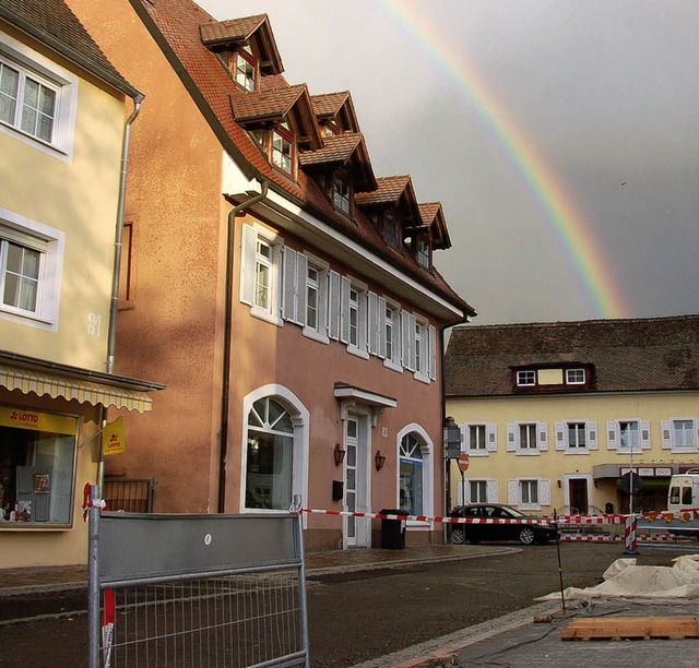 Seltener Lichtblick whrend der Bauarb...rzem ber der Mllheimer Hauptstrae.   | Foto: Heike Lemm