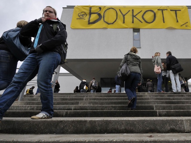 Schon im Februar hatten PH-Studenten das Rektorat besetzt.  | Foto: Ingo Schneider