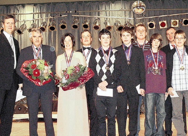 Sportausschussvorsitzender Frank Siebo...hm, und Marius Schuble (von links).    | Foto: Herbst