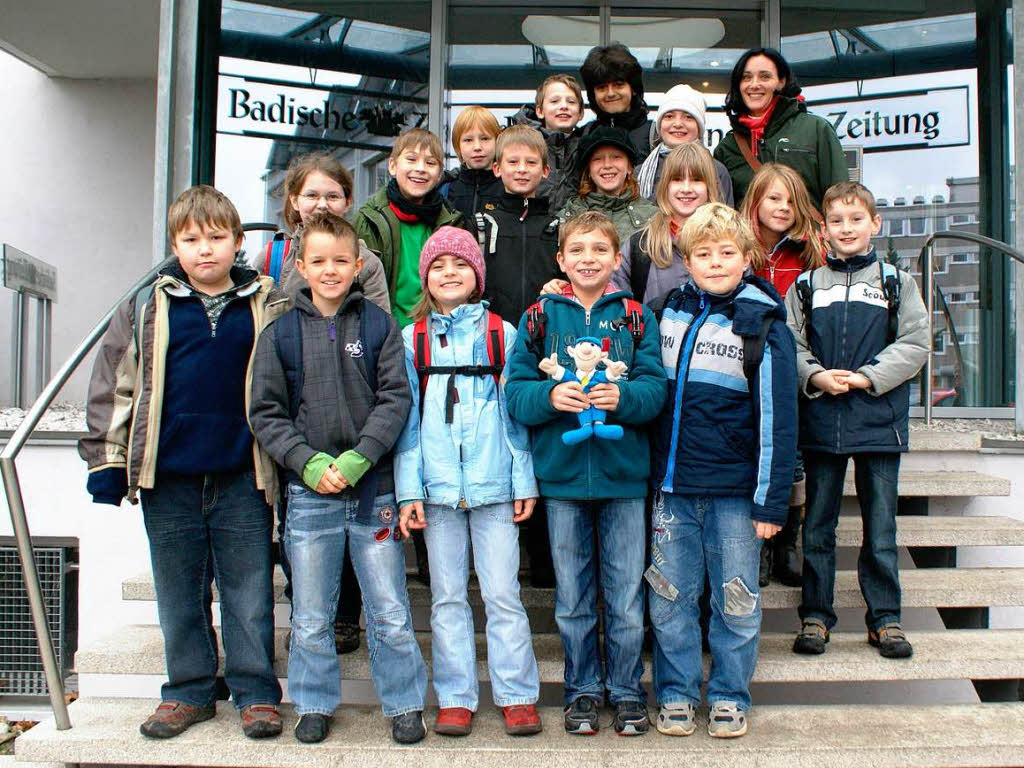 Die Klasse 4a der Hrnlebergschule mit ihrer Lehrerin Frau Zimmermann