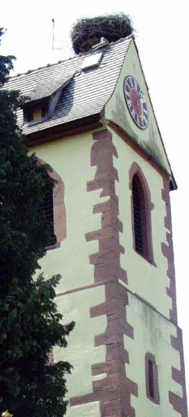 Der Turm der evangelischen Dorfkirche   | Foto: Frank Kiefer