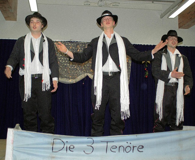 Die drei Tenre Christian Held, Julian...C-Jahresfeier ihren groen  Auftritt.   | Foto: Felix Held