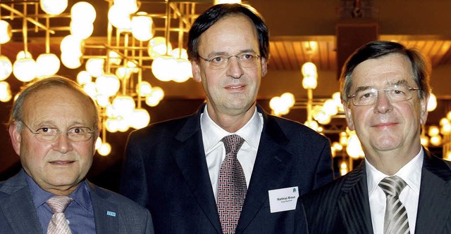 Wirtschaftsweiser Wolfgang Franz (link...un und  Finanzminister  Willi Stchele  | Foto: ullmann
