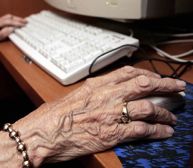 Niemand ist zu alt fr dem Umgang mit dem Computer.   | Foto: ddp