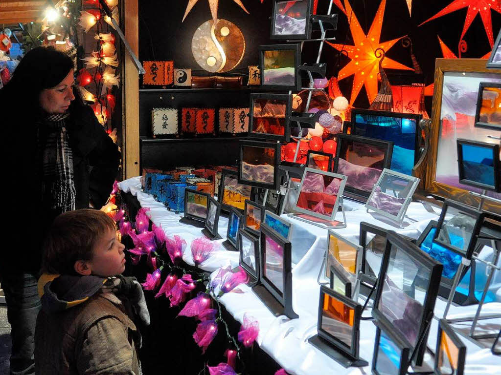 Impressionen vom Lrracher Weihnachtsmarkt