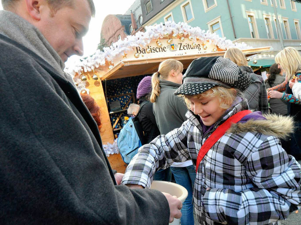 Impressionen vom Lrracher Weihnachtsmarkt