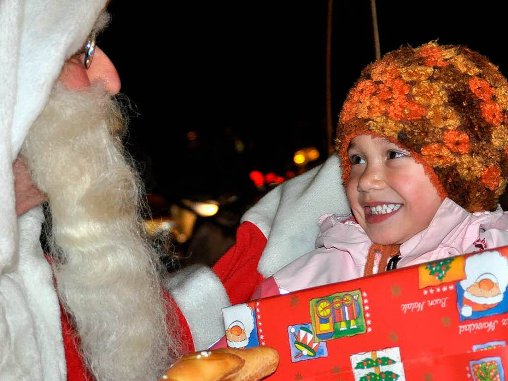 Impressionen vom Lrracher Weihnachtsmarkt